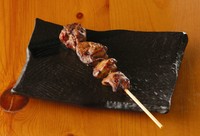 クリーミーで濃厚な味わいが特徴。タレの甘みが絶妙にマッチ。