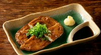 地魚すり身を揚げた香ばしいじゃこ天