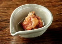 濃厚でクリーミーなバニラアイス。まろやかな甘さが口いっぱいに広がります。
