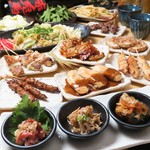博多名物を満喫！名代とり皮や串5種盛り、焼きラーメンまで堪能できる贅沢コース！