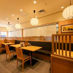 家族と楽しむ本格うなぎ。お子様連れも気兼ねなく利用できるお店