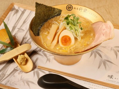 伝統の味わいが息づく『徳川味噌ラーメン』。繊細な旨みと豊かな香りの逸品です