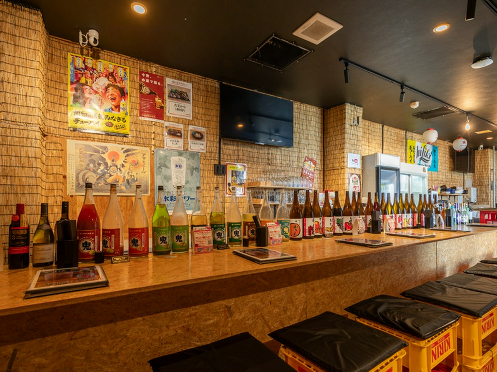 通必見の地酒をはじめ、希少な銘柄を多数用意