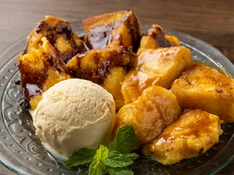 夜の贅沢『チョコorキャラメルのフレンチトースト～バニラ添え～』