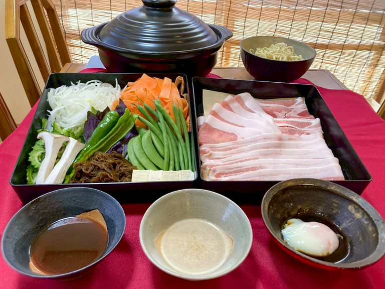 アグー豚しゃぶしゃぶ店内