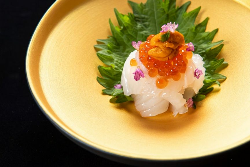 イカ刺し〜雲丹・いくらのせ〜