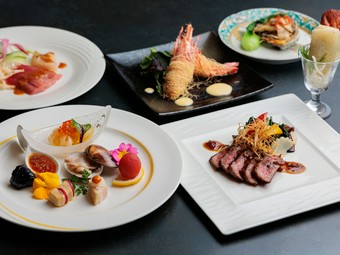 全9品。本格的中国料理にアレンジを加えた、創作料理のコース『華月の贅沢フルコース』