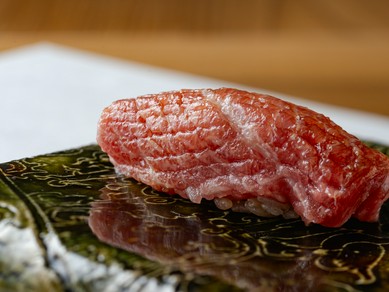 季節の恵みを凝縮した多彩な饗宴『「喜」コース』