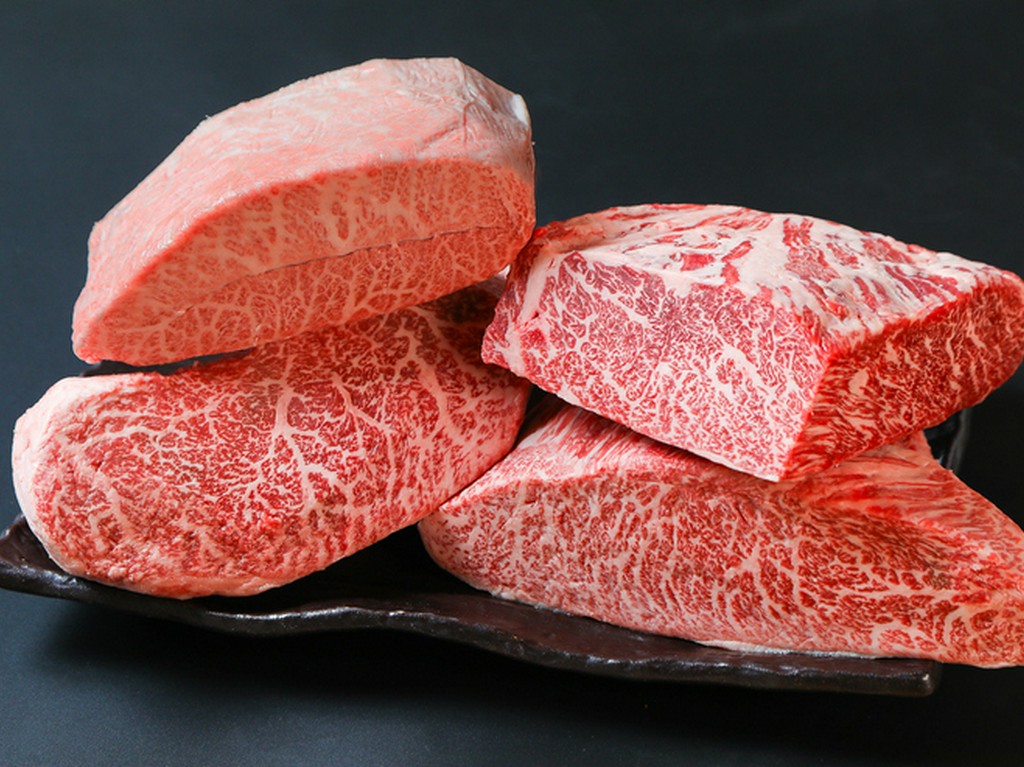 オーナーが惚れ込んだ和牛は、A5ランクのブランド牛