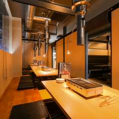 全73席。掘りごたつ席も用意