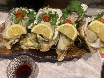 生牡蠣・北海道活けつぶ貝・煮魚等『魚貝料理』