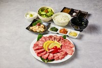 信州和牛をはじめとする県産食材を、お手軽にお楽しみいただけるコースです。