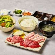 4　おすすめ焼肉ランチ（信州和牛1種・国産牛1種・信州ポーク1種）