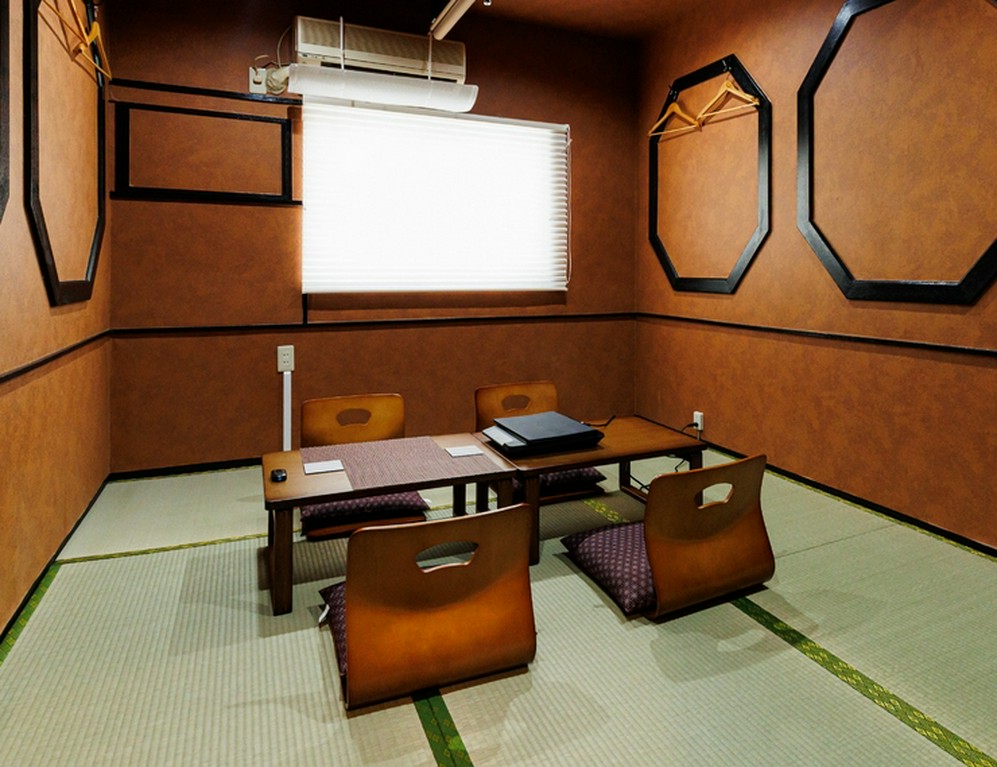 静寂に包まれた座敷で、心ゆくまで語らう接待の場に