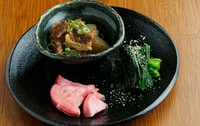 訪れる日ごとに変わる、一期一会の美味『神戸ビーフを使った前菜』