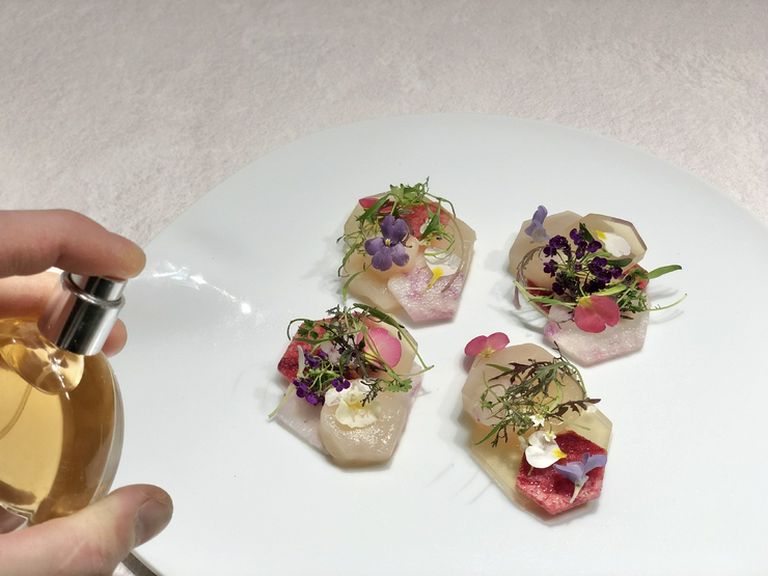 独創的な世界観を心ゆくまで味わえるディナーコース『Opus』