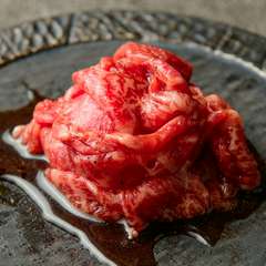 和牛の豊かな旨みが口いっぱいに広がる特撰銘柄黒毛和牛