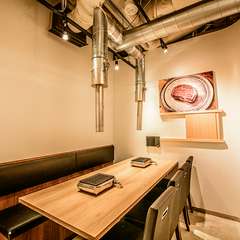 個室席（4～8名様）デート・接待などでのご利用に最適です