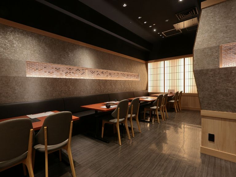 洗練された和モダン空間は多くの利用スタイルに対応可