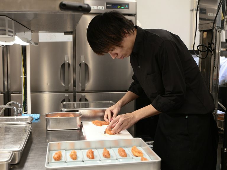 厳選された食材と受け継がれてきた技で、特別な時間を彩る