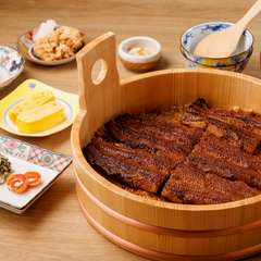 うな丼・櫃まぶしに加え、仲間とわいわい楽しめるメニューもあり