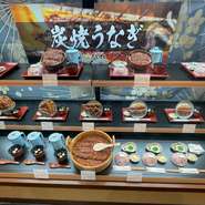 名物のひつまぶし、2尾使用のうな丼「富士」や迫力の桶うなぎ、一品まで揃えております。