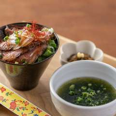 『ローストビーフ丼』