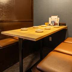 厳選旬魚と、料理人技光る料理を味わう至福のひと時を…。