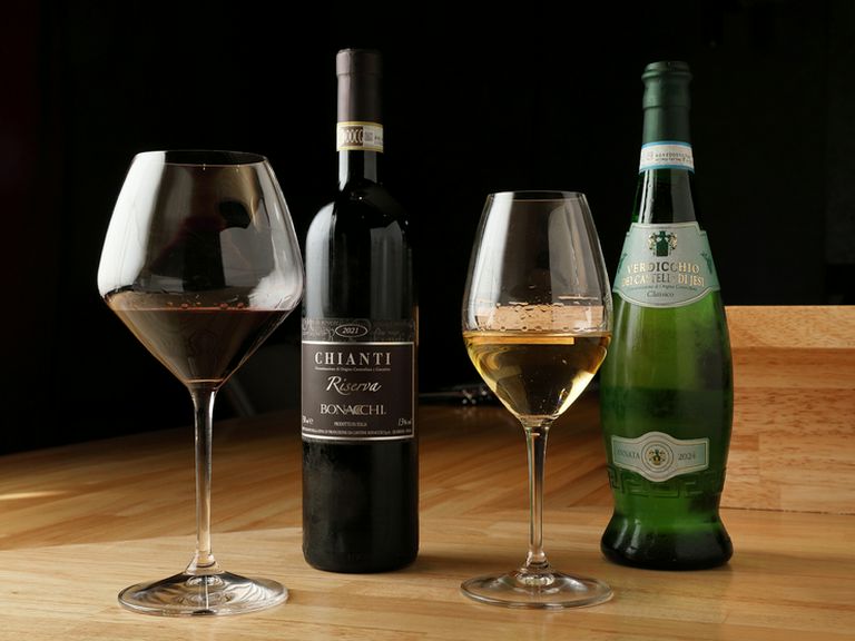 大切なおもてなしの席に。厳選日本酒・ワイン・ウイスキーもあり