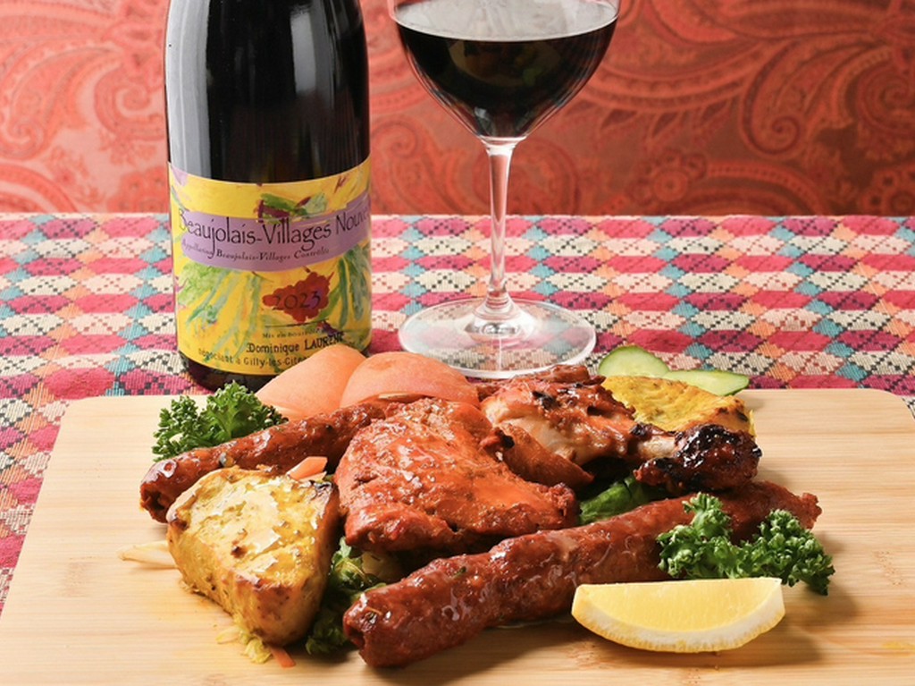 本格スパイスの窯焼き4種盛り