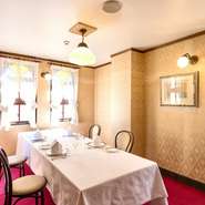 記念日やプロポーズといった特別な日には、2人だけの時間をゆったりと過ごせる『個室プラン 記念日コース』がオススメ。料理長が手掛けるフランス料理を味わい、2人の素敵な思い出が増えることでしょう。