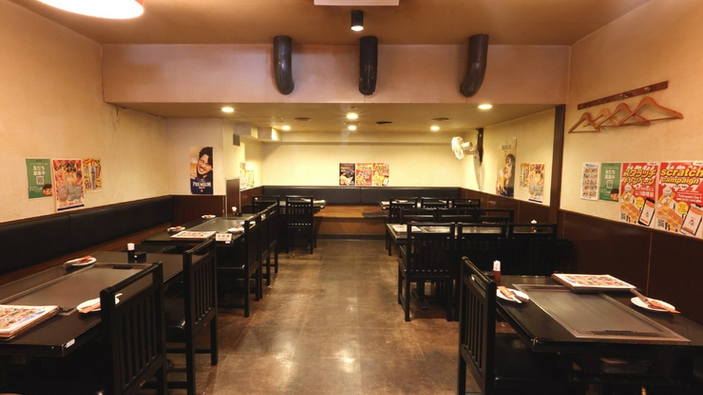 お子さま連れでも気兼ねなく、幅広い年代の家族が集える店