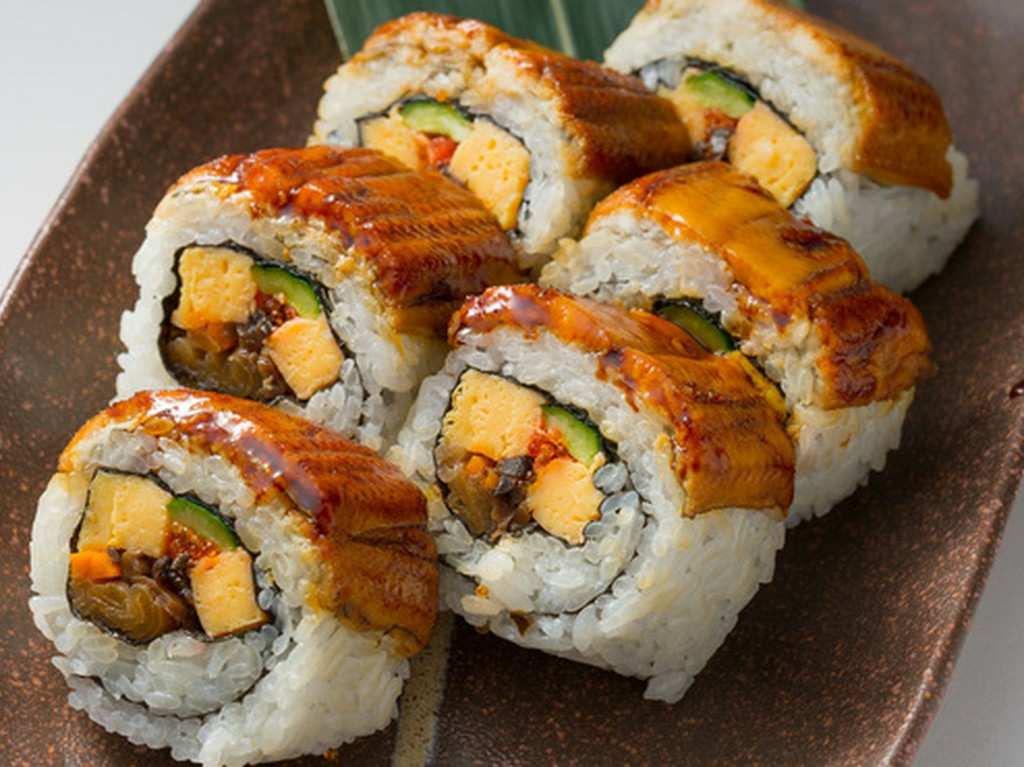 あなごたっぷり太巻き（6貫）