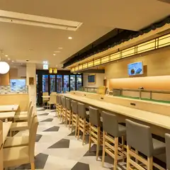 伝統と技術が交差する和モダンな空間