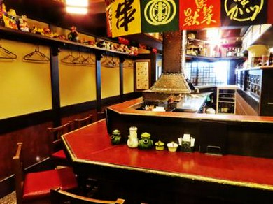 串の坊ならではの臨場感あふれるカウンター席