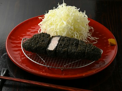 自慢の『黒とん』や名物鍋で、鹿児島のブランド肉を大満喫