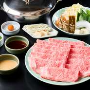 ＊総額表示となります。
＊しゃぶしゃぶとすき焼き両方召し上がる場合は、お一人様600円頂戴いたします。
＊食べ放題は同一メニュー、人数分のご注文より承ります。
＊食べ放題のご注文は21:30迄となります。
＊食べ放題は2時間となります。