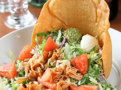 野菜たっぷりの本格メキシカンでカジュアルディナーをどうぞ