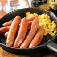 世界一辛いと言われている唐辛子ハバネロを使ったピリ辛ソーセージ。