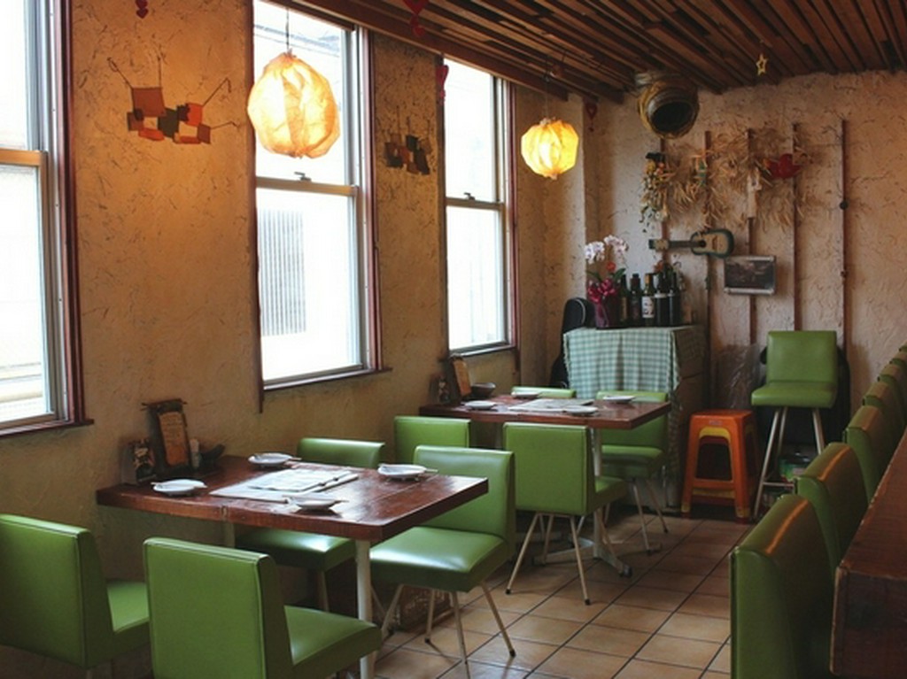 普段使いから記念日まで、幅広いデートシーンに対応