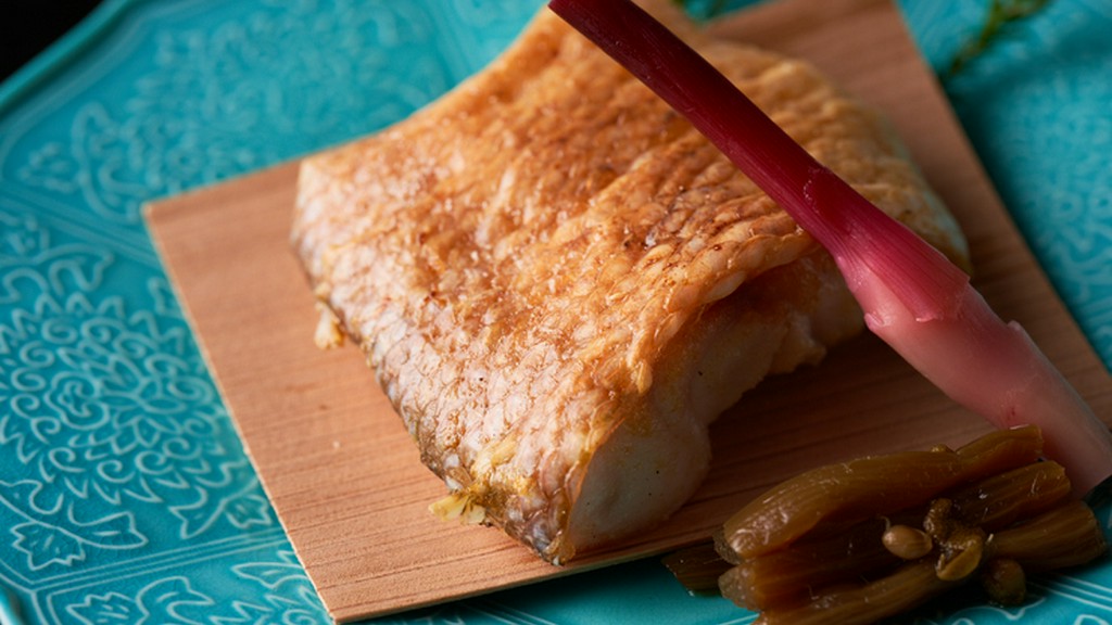 店の名物料理に合う、京都の旨い地酒と全国の銘酒を取り揃え