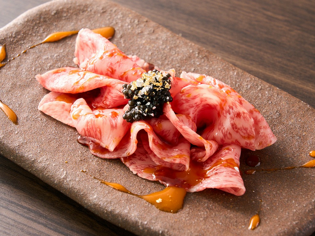 キャビアユッケ