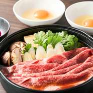 焼肉店でありながら和を感じる一品には、厳選した肩ロース肉を使用しています。重厚感のある南部鉄器で調理したお肉はひときわやわらかく、ふっくらとした仕上がりに。コースの締めくくりにふさわしい逸品です。