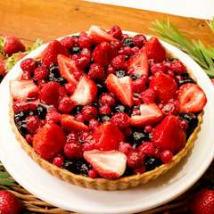 「赤いフルーツのタルト」