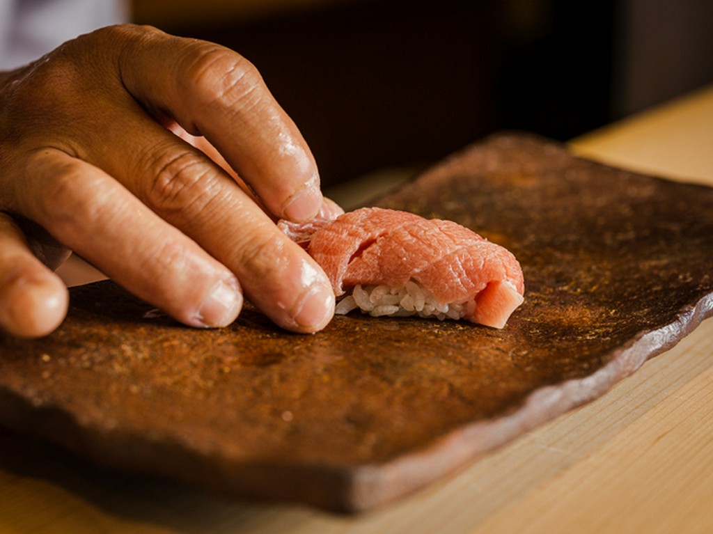 また一つ、楽しみが増えた。一人きりで寿司を堪能