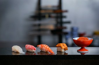 旬魚と特製赤酢がつくる究極の美味『15,000円のコース』