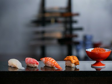 旬魚と特製赤酢がつくる究極の美味『16,500円のコース』
