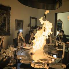 素敵な会食を、より華やかにしてくれるデコレーションケーキ