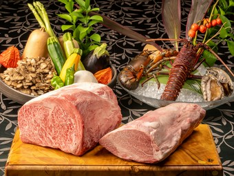 特別な一日にふさわしい料理長おまかせのプレミアムコース『極上都懐石』