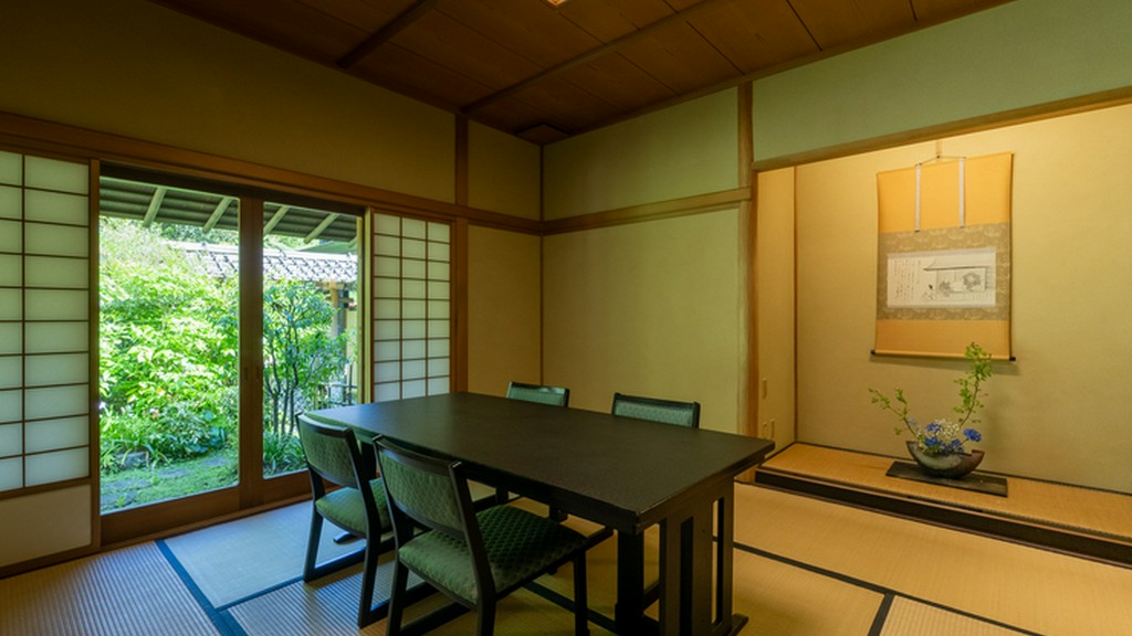 美しい緑とくつろぎの個室で至福のひととき